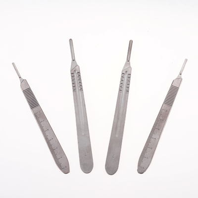Stainless Steel Medical Equipment Spare Parts Scissors ISO9001 Tolerance 0.01mm